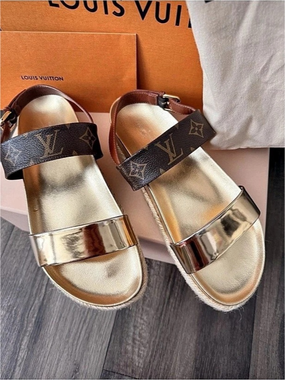 Louis Vuitton Odyssey Espadrille Sandals Size 39 HTF